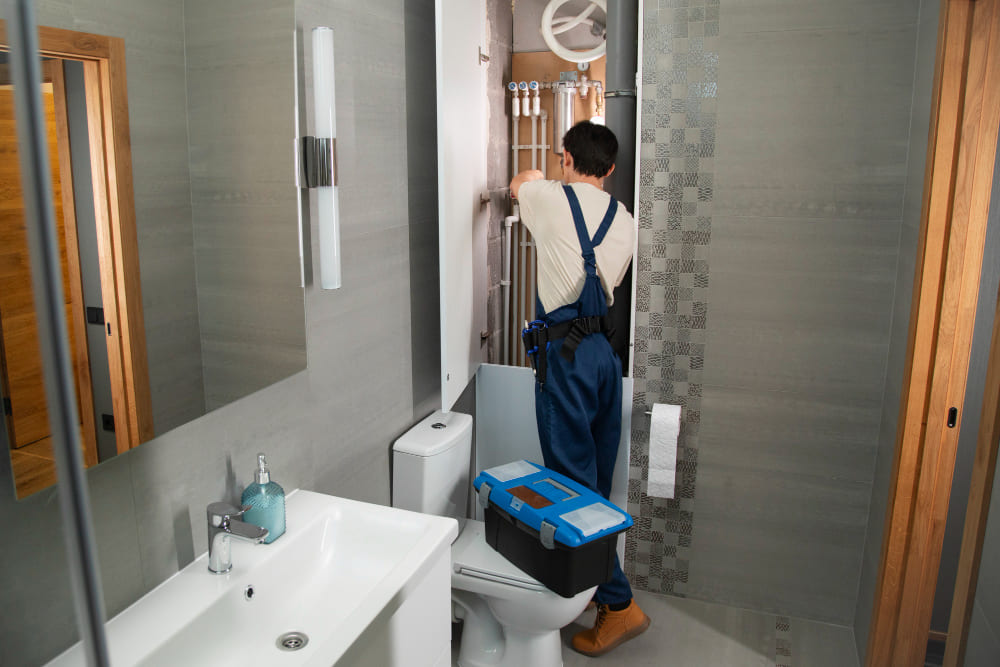 Bathroom Remodel Cost: A Comprehensive Guide in 2025